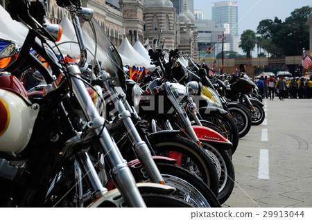 Harley Davidson easy rider motorcycle gathering  29913044