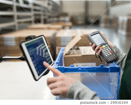 Warehouse  29916104