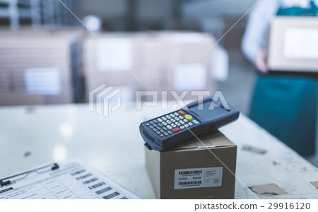 Picking Picking 29916120