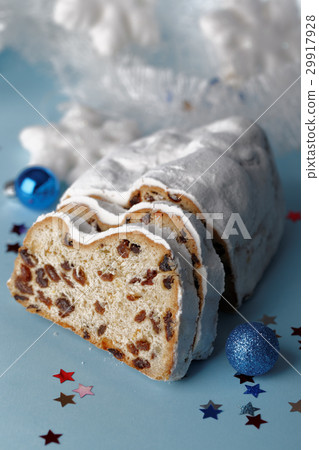 Christmas stollen 29917928