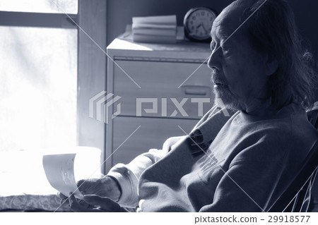 老年癡呆症患者的日常生活需要護理4 29918577