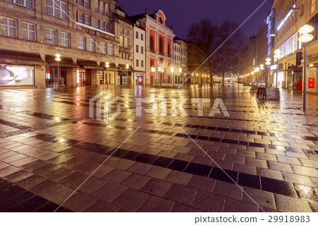 Munich. Neuhauser street. 29918983