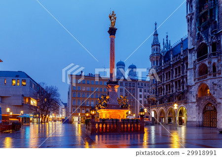 Munich. Neuhauser street. Munich. Neuhauser street. 29918991