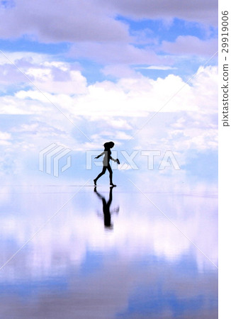 Uyuni salt lake   29919006