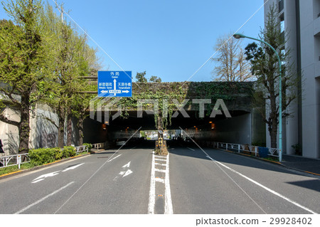 Sendagaya Tunnel in Sendagaya, Shibuya Ward, Tokyo Sendagaya Tunnel in Sendagaya, Shibuya Ward, Tokyo 29928402