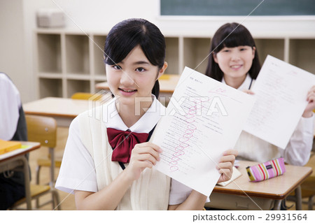 Test 100 points School class Student female lesson study junior high school student education learning high school student 29931564