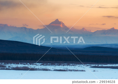 Landscape of Alaska during sunset in the winter 29934028