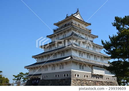 Haru Island是一座城堡 Haru Island是一座城堡 29939609