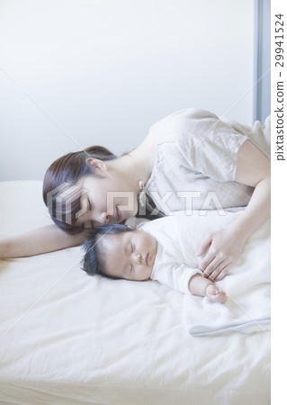 父母和孩子的臥室 父母和孩子的臥室 29941524