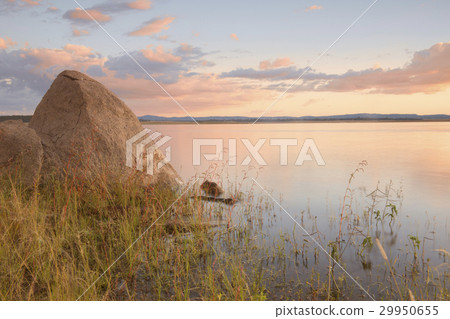 Lake Leslie in Queensland 29950655