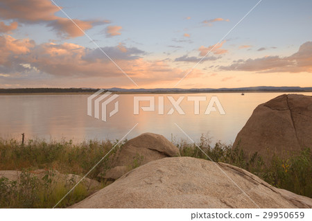 Lake Leslie in Queensland Lake Leslie in Queensland 29950659