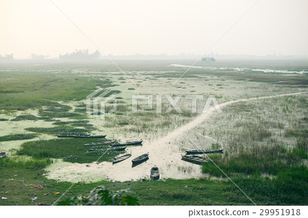 Life of India : Fishing boat in a sunset river Life of India : Fishing boat in a sunset river 29951918