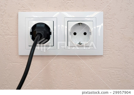 Plug in socket 29957904
