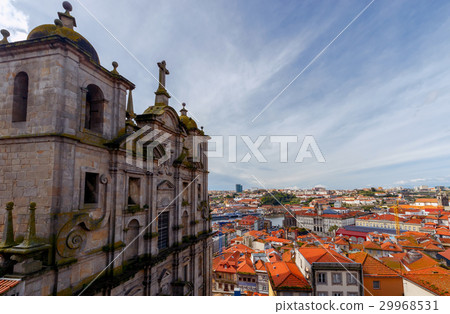 Porto. Aerial view of the city. 29968531