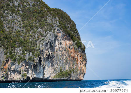 Islands in Andaman Sea Islands in Andaman Sea 29977974