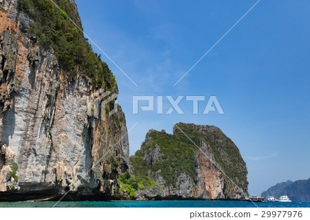 Islands in Andaman Sea Islands in Andaman Sea 29977976