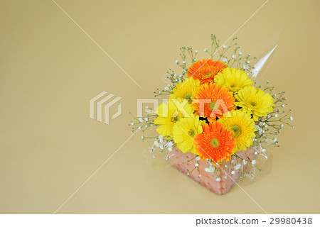 Gerbera Yellow Orange Arrangement Flower Gerbera Yellow Orange Arrangement Flower 29980438
