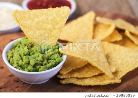Corn chips nachos 29986059