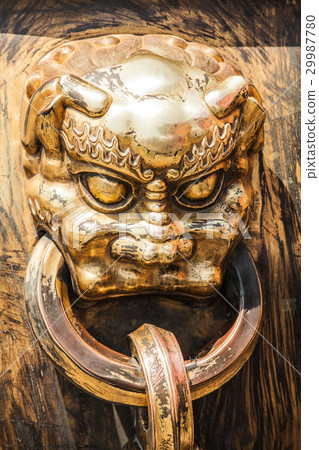 图库照片: head of dragon handle in ancient chinese palace