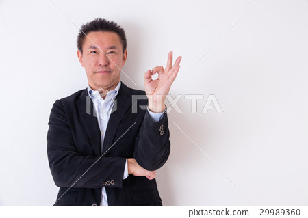 Male Portraits Male Portraits 29989360