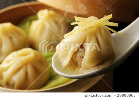 Xiaolongbao 29990063