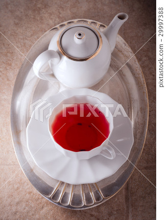 Red fruit tea 29997388