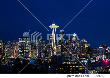 從凱利公園的夜景 29997680