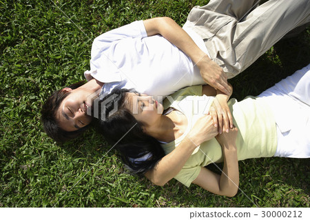 Couple 30000212
