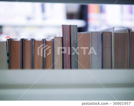 圖書館 30001957