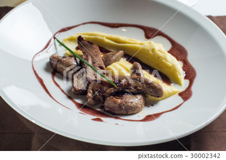 mashed potatoes with Beef tongue mashed potatoes with Beef tongue 30002342