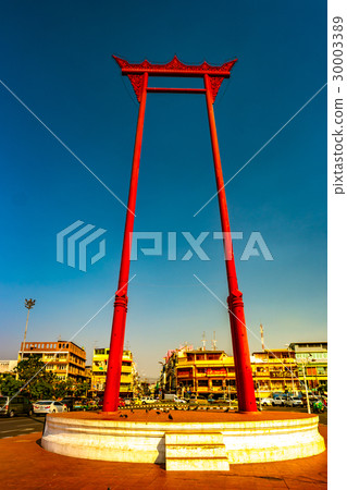 The giant swing, Sao Ching Cha, in Bangkok 30003389