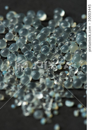 close up of silica gel 30003445