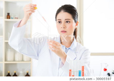 asian female scientist Breaking scientific 30005597