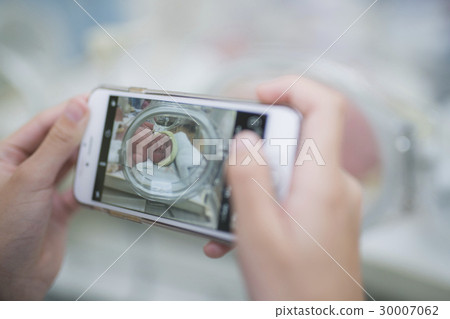 Take a photo for new born baby in hospital Take a photo for new born baby in hospital 30007062