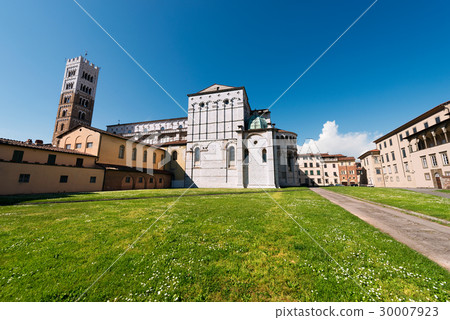 Cathedral of San Martino - Lucca Italy 30007923