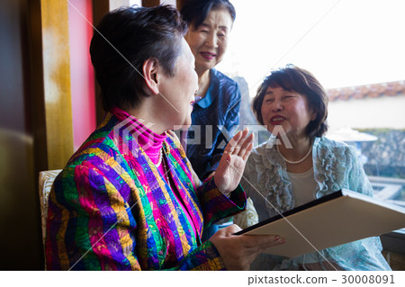 高級校友會專輯懷舊女性 高級校友會專輯懷舊女性 30008091