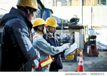 Workers during construction meetings Workers during construction meetings 30008553