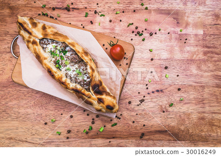 Turkish pizza with ground beef 30016249