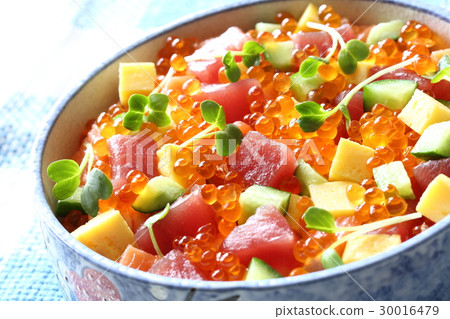 chirashi sushi  30016479