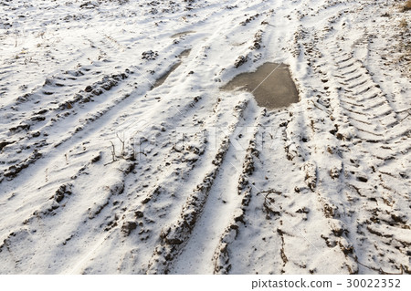 land covered with snow 30022352