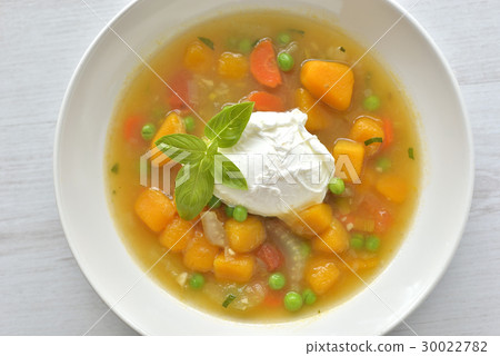 蔬菜湯和荷包蛋 30022782