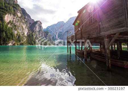 lago di Braies 30023197