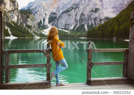 lago di Braies 30023202