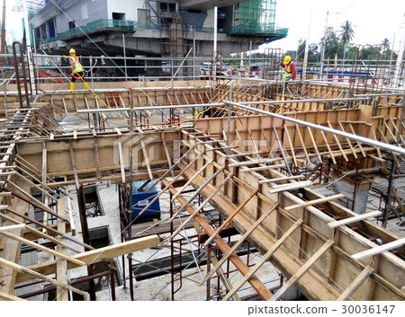 Timber form work and scaffolding Timber form work and scaffolding 30036147
