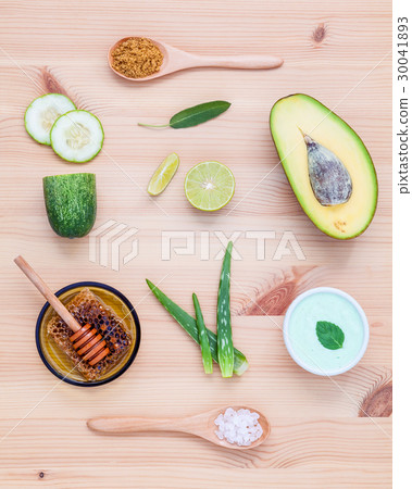 Homemade skin care and body scrub . 30041893