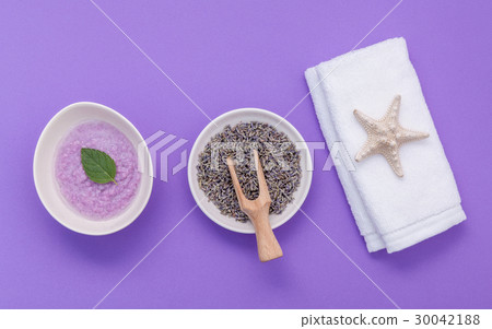 Homemade skin care lavender bath salt . Homemade skin care lavender bath salt . 30042188