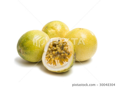 passion fruit isolated passion fruit isolated 30048304