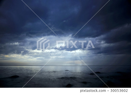 Gray clouds before the storm 30053602