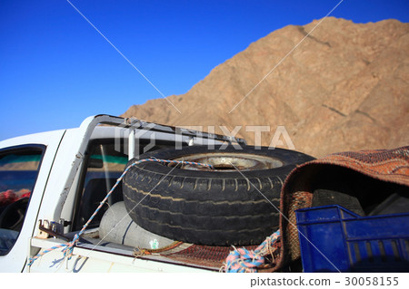 desert mountain sky car travel background desert mountain sky car travel background 30058155