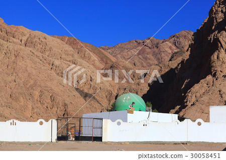 mountain sky nobody copper landscape 30058451